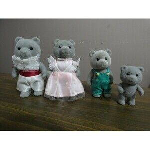 Calico Critters Sylvanian Families Evergreen Grey Bear Family 4 Wedding Attire